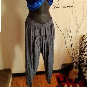 - Harem pants